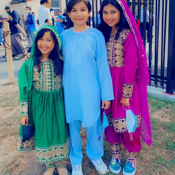 Violet Afghan Dress - Picture 2 of 2